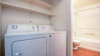 Park creek village | laundry space